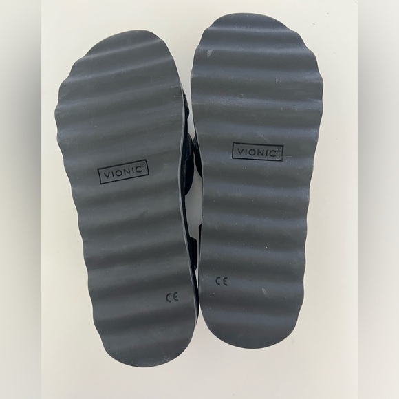 Vionic Reyna Black Platform Ankle Stap Sandals Size 9 - Picture 11 of 12